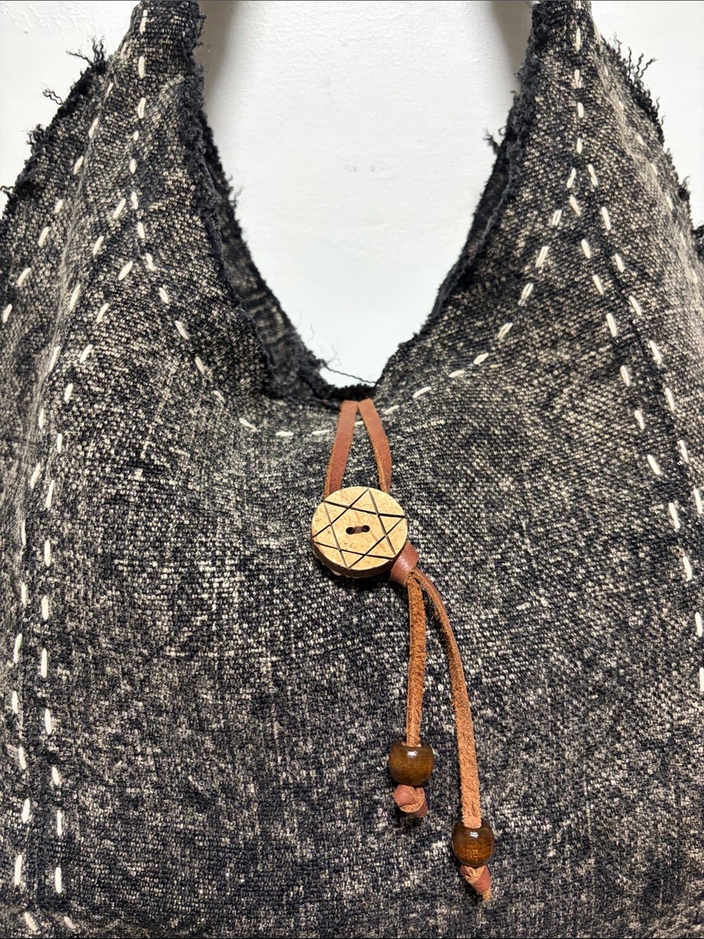 Myra Bag Textured Woven Shoulder Hobo in Charcoal with Leather Accent - Picture 3 of 10